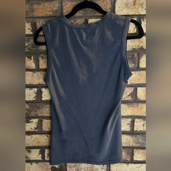 Universal Thread wide shoulder scoop neck grey tank top - Picture 2 of 3